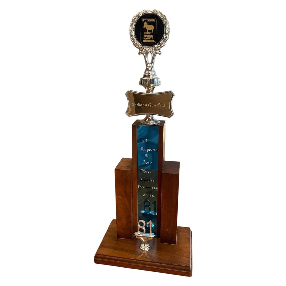 Vintage 1981 Indiana Gun Club Big Bore Shooting Trophy Plastic Wood‎